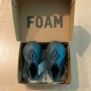 Yeezy Infant Foam Runner size 3 BNWT